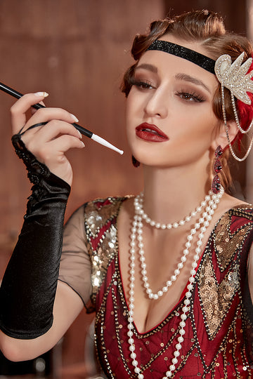 Conjunto de accesorios de vestuario rojo de la década de 1920